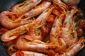 pasta sauce made with shrimps