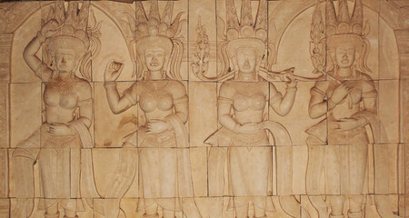 Fototapeta na wymiar Ancient carvings of Khmer civilization Local people call it Apsara sculpture