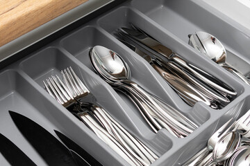 Kitchen drawer with cutlery set