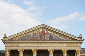 Fototapeta premium The facade of the art gallery on Heroes' Square. Tourist attraction. 