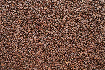 Untergrund voller Espresso Bohnen. Kaffee Bohnen auch als Hintergrund nützlich.