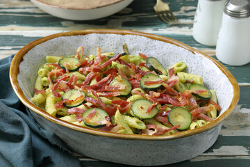 pasta zucchini e bacon 