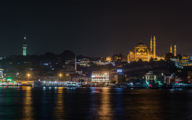 Fototapeta na wymiar amazing night photography in istanbul famous mosque