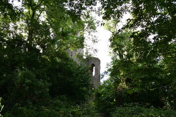 Obraz premium Monument in West Sussex. Known for the Paranormal, Suicides and the occult.
