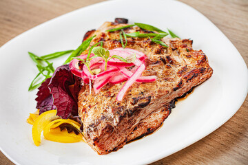 steak with herbs and vegetables