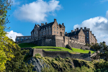 Fototapeta na wymiar Schöne Sicht auf das Edinburgh Castle