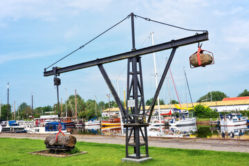 Holzhebekran aus dem Jahr 1920 in Hafen Varel