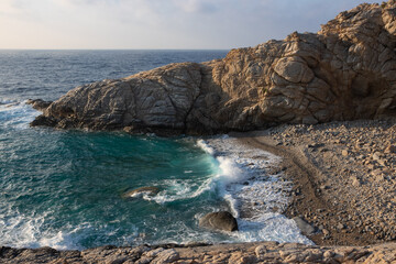 einsame Bucht mit Felsen auf der Griechischen Insel Ikaria