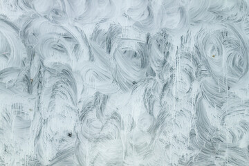 White strokes