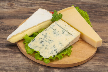 Cheese triangle mix - gorgonzola, brie, parmesan