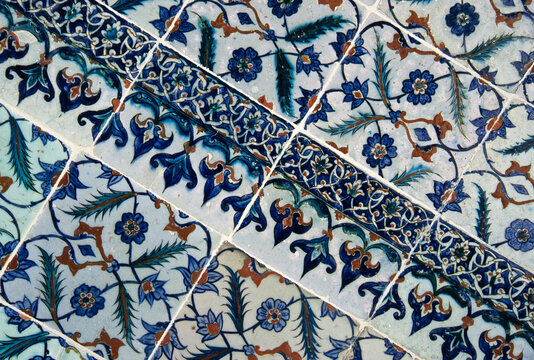 Iznik Tiles At Topkapi Palace Museum, Istanbul, Turkey