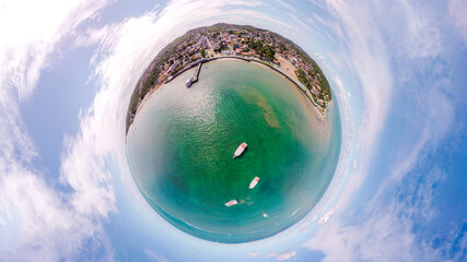 Pequeno Planeta de Mar Grande,  municipio de Vera Cruz, Ilha de Itaparica, Bahia © Sérgio Rocha