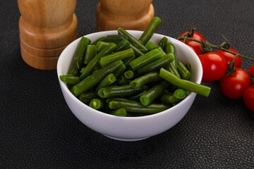 Green beans in the bowl