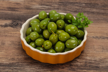 Green Campo Real olives in the bowl