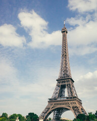 Fototapeta premium Eiffel Tower over skyline of Paris, France