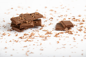 Bitter chocolate pieces on the table