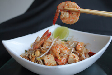 thai style spicy shrimp
