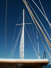 Fototapeta premium mast and ropes
