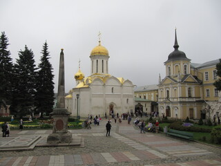 Fototapeta na wymiar Holy Trinity Cathedral,Troitse-Sergieva Lavra,Moscow, Russia,
