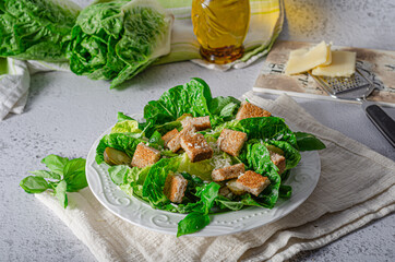 Fresh salad with croutons