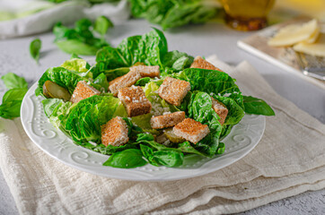 Fresh salad with croutons