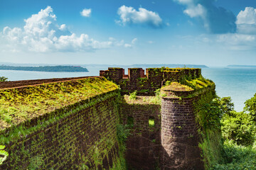 Aguada Fort - North Goa - Seventeenth-century Portuguese fort standing in Goa, India, on Sinquerim Beach - obrazy, fototapety, plakaty