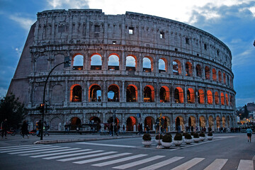 Fototapeta na wymiar colosseum in rome italy