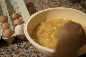 tortilla de patatas cruda