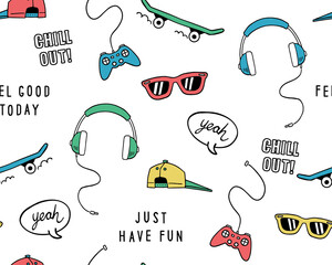Hand drawn skateboarding elements seamless pattern. Skate background. Skateboarding doodle illustration. Vector illustration. Seamless pattern with sunglasses, skateboard, hat etc. © cddesign.co