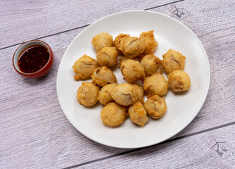 Fried and Battered Fish Tofu & Balls and Wok