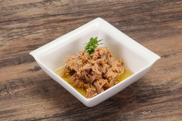Canned tuna fish in the bowl