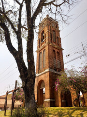 Campanario de la Parroquia Santos Desposorios en el pueblo de Buenavista en Santa Cruz - Bolivia