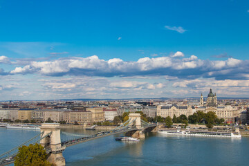 Fototapeta premium View on Chain bridge from Buda in Budapest