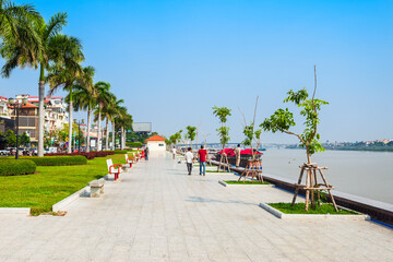 Riverside Park promenade, Phnom Penh