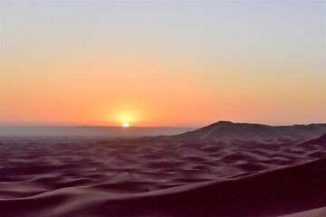 モロッコの旅・サハラ砂漠の夜明け
