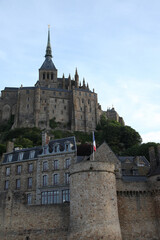 Obraz premium Amazing views of Mont St Michael in France on dusk