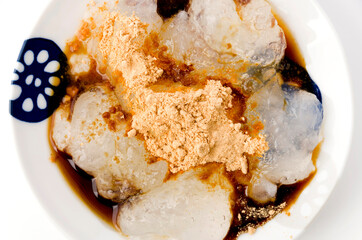 くず餅の黒蜜ときな粉かけ