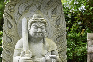 Fototapeta na wymiar 日本の岡山県備前市で見つけた石像