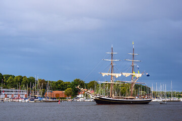 Segelschiffe auf der Hanse Sail in Rostock