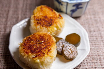 とうもろこし焼きおにぎり