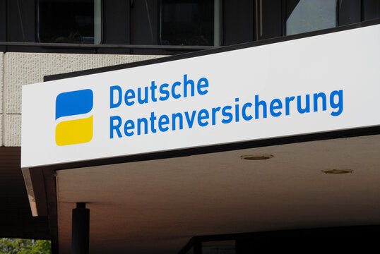 WHAT IS RENTENVERSICHERUNG IN GERMANY visual data 3