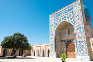 Fototapeta na wymiar Kok-Gumbaz Mosque at Dorut Tilavat Complex in Shakhrisabz, Uzbekistan. It is part of the Historic Centre of Shakhrisyabz World Heritage Site.