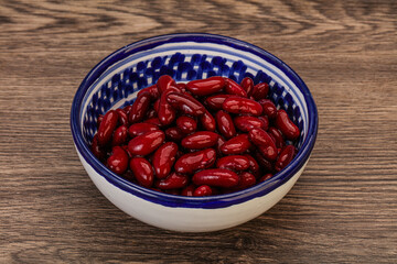 Red baked kidney in the bowl