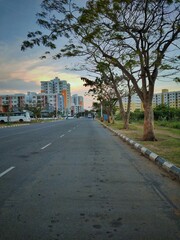 Obraz premium road in the city