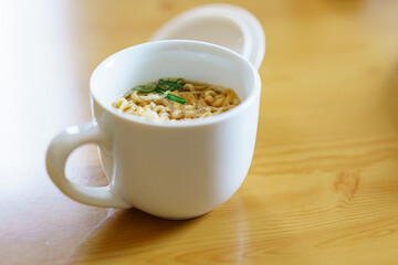 インスタントラーメン