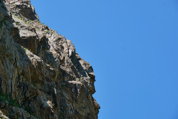 cliffs at an altitude of 2800 meters above sea level