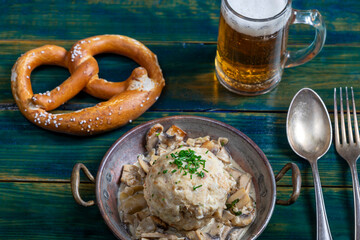 bread dumpling with sauce