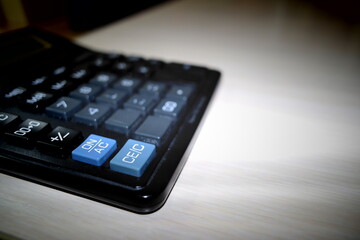 Obraz premium mobile phone on laptop