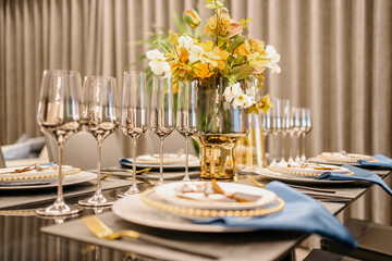 wedding table setting