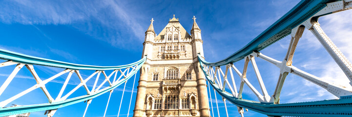 Fototapeta na wymiar Tower Bridge in London, UK, United Kingdom. Web banner in panoramic view.